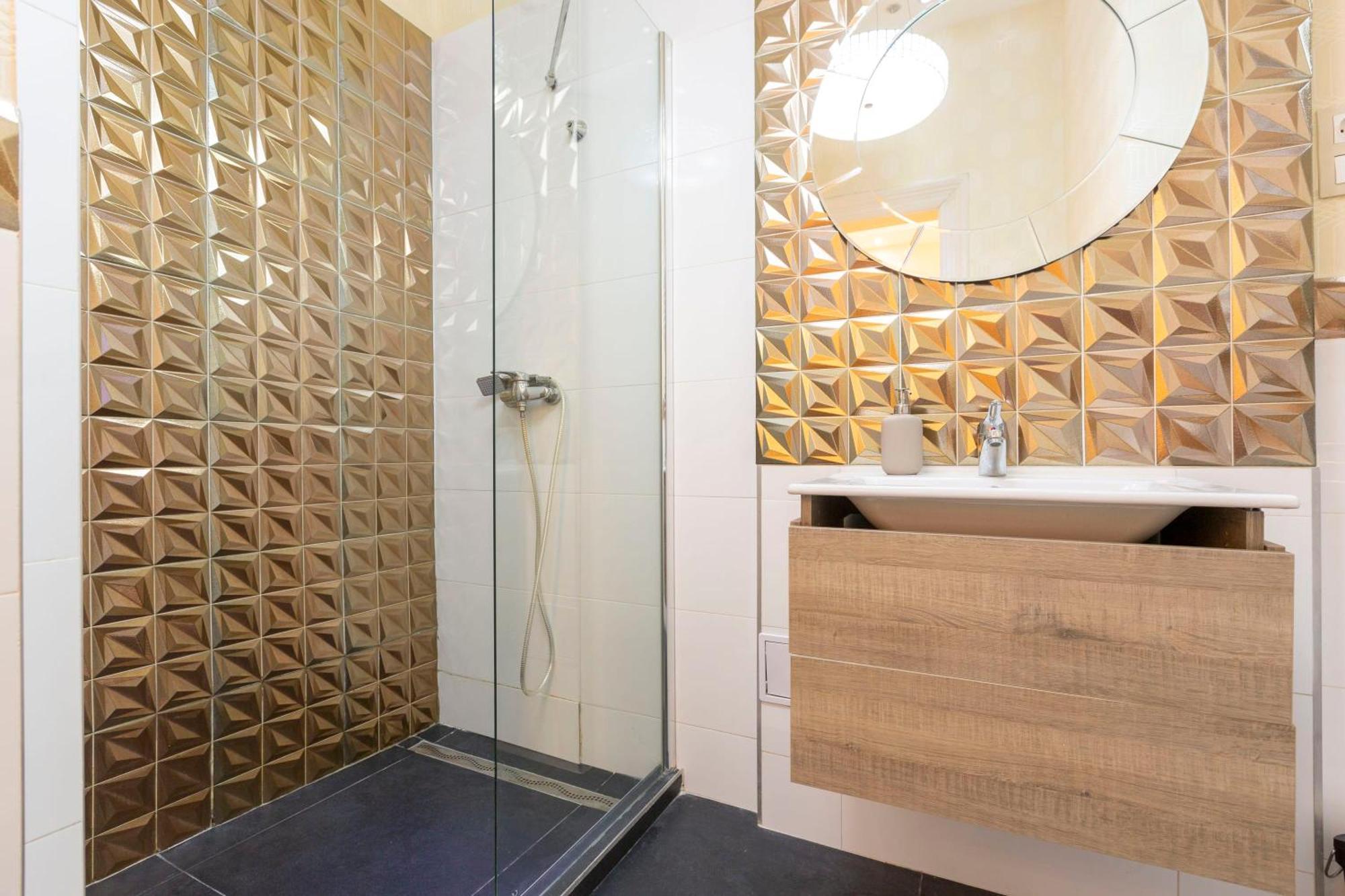 Apartment Deluxe Center Izabella By Cavaland Budapest